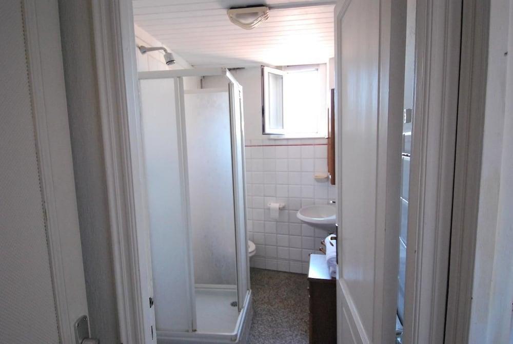 Albergo La Vela - Bathroom