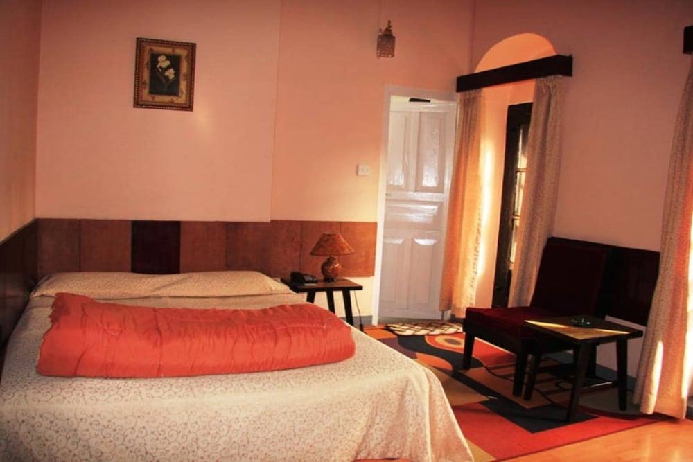 Hotel Shakti - Room