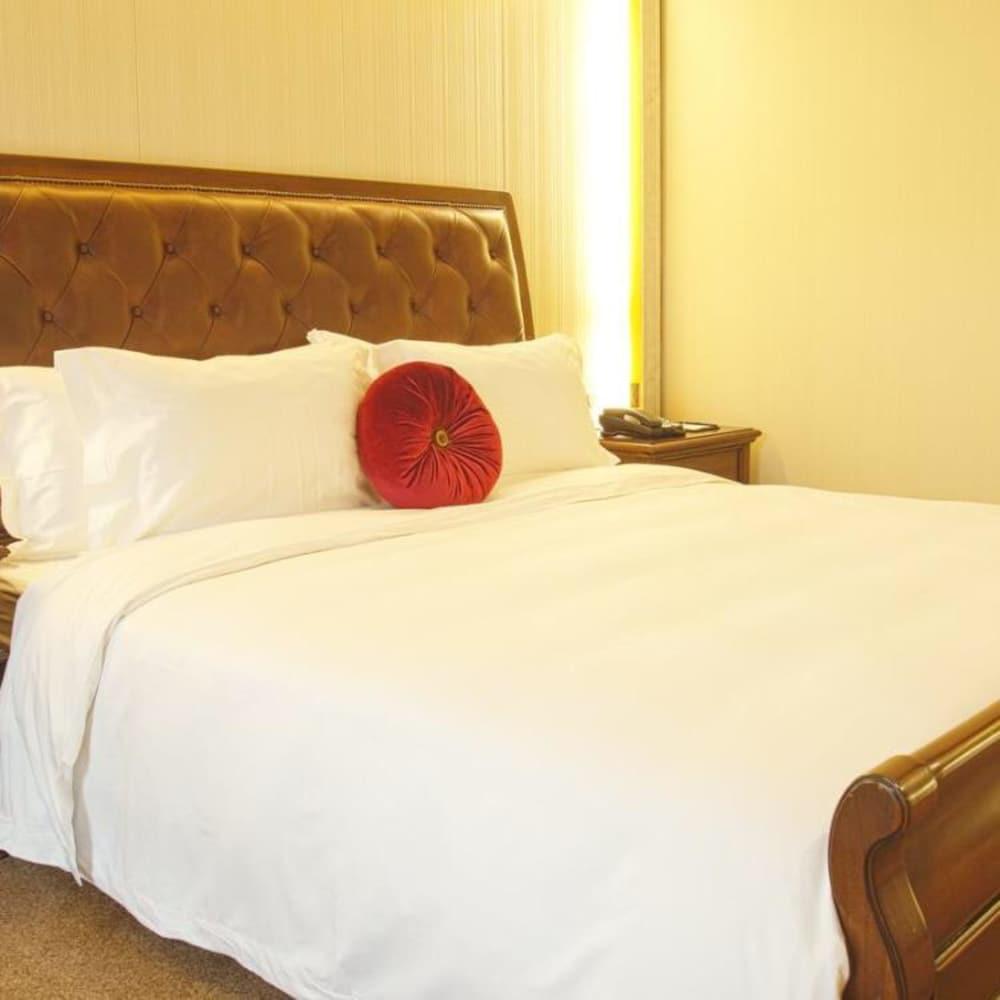 Zhuhai Asian Star Hotel - Room