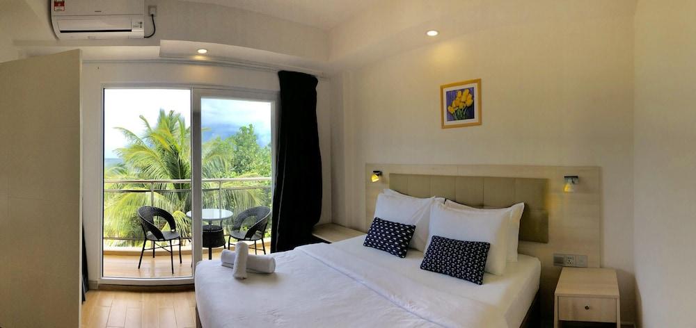 iCom Marina Sea View - Room