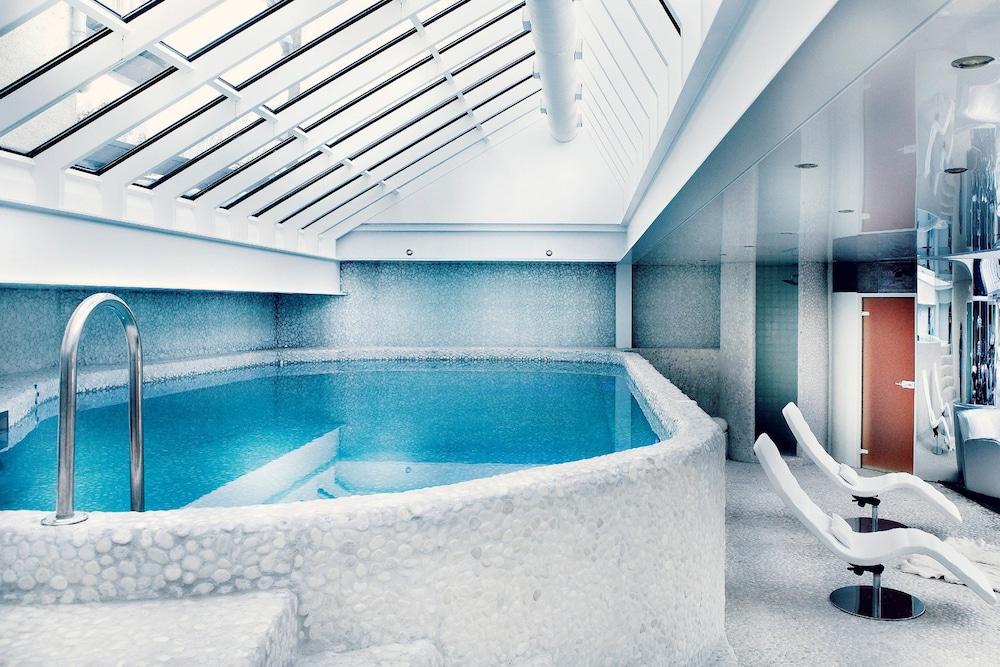 Hotel Mont Blanc - Indoor Pool