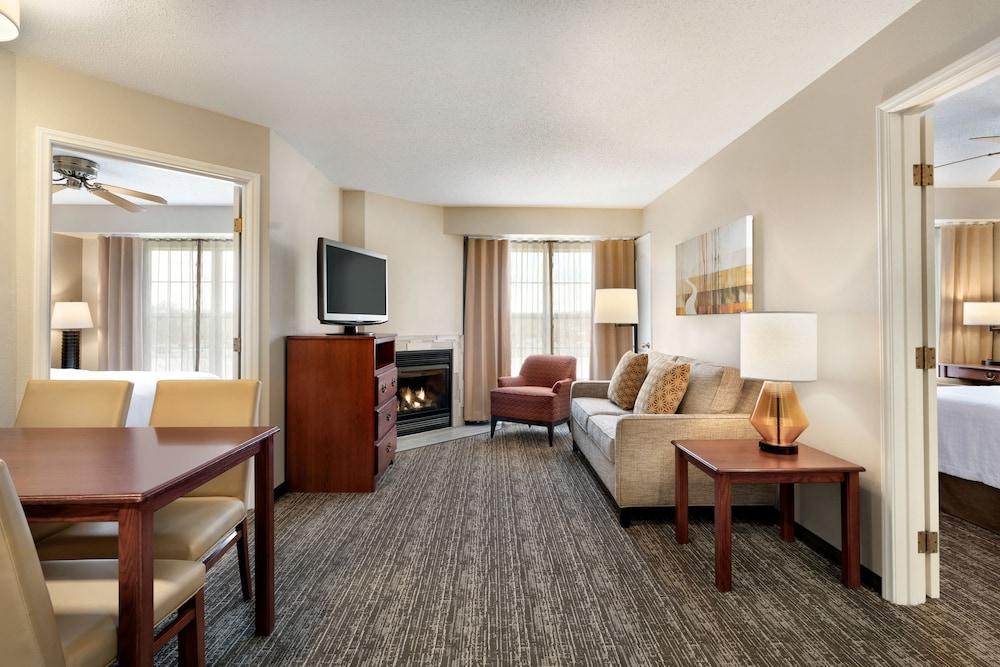 Homewood Suites by Hilton Providence/Warwick - Room