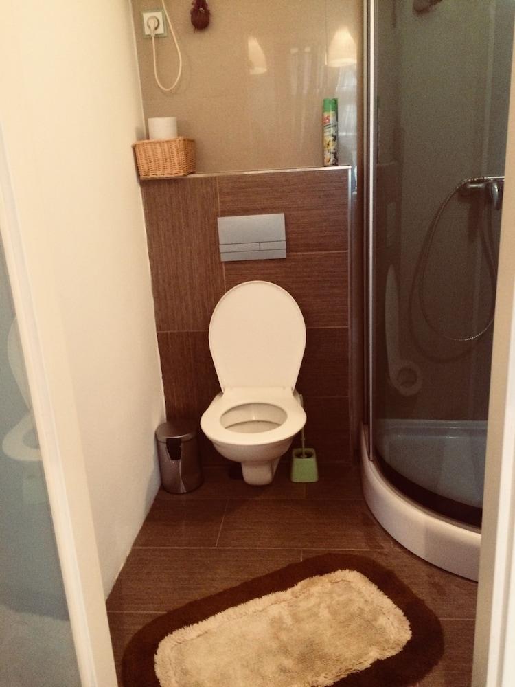 Staré Brno Flat - Bathroom