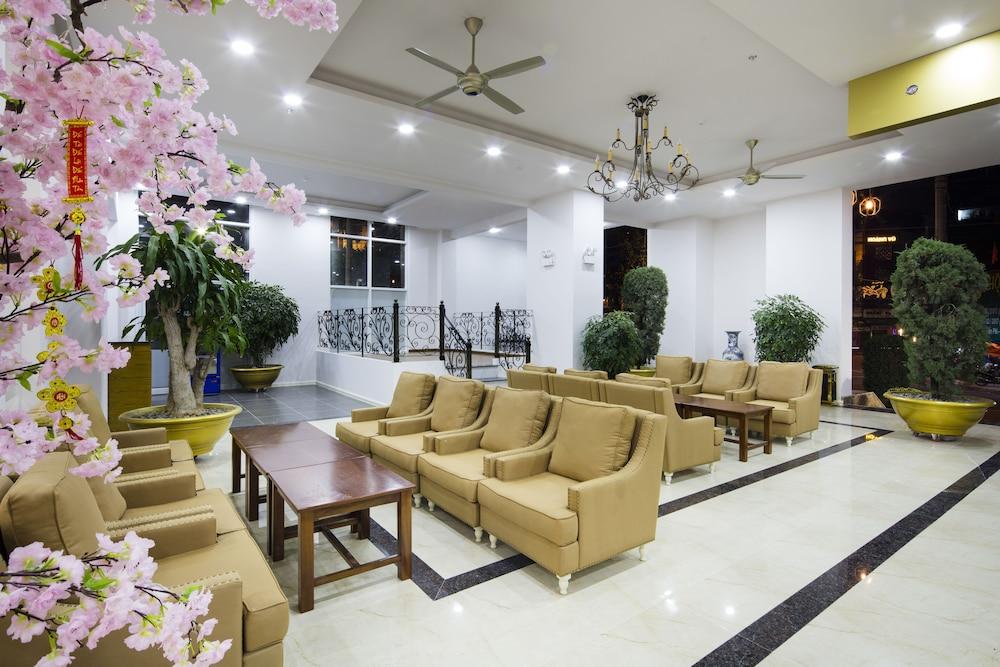 Isena Nha Trang Hotel - Reception