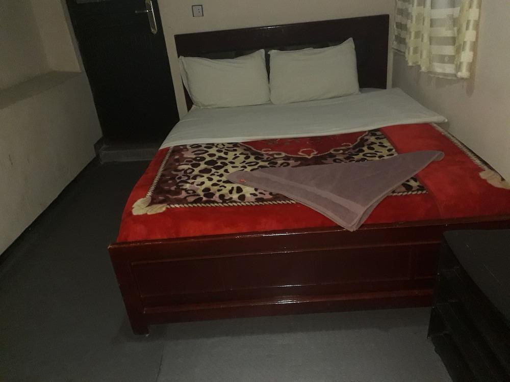 Addis guest house and pension - Room