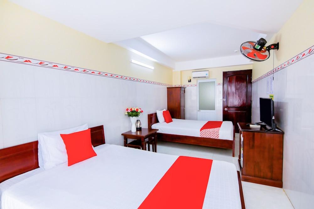 OYO 349 Thuan Buom Phat Hotel - Room