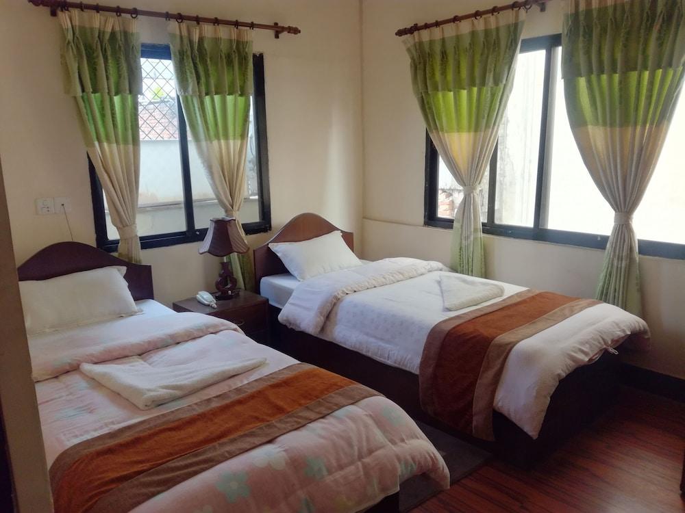 Kathmandu Peace Guest House - Room