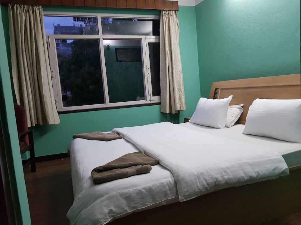 Mount Annapurna Guest House - Room