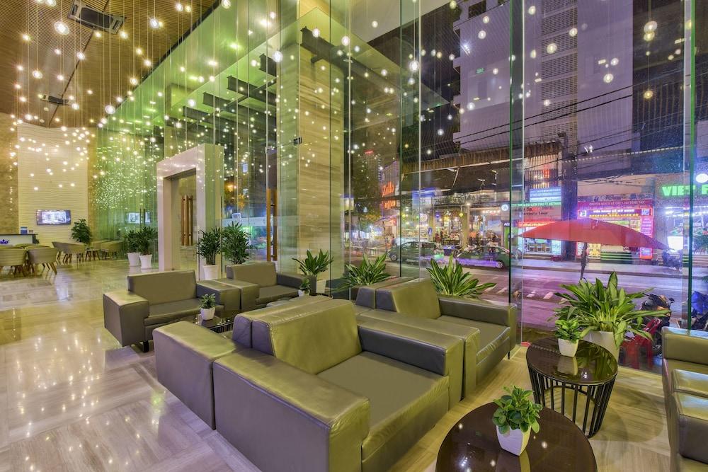 Poseidon Nha Trang Hotel - Lobby Sitting Area