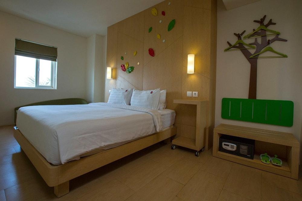 Maxone Hotels at Malang - Room
