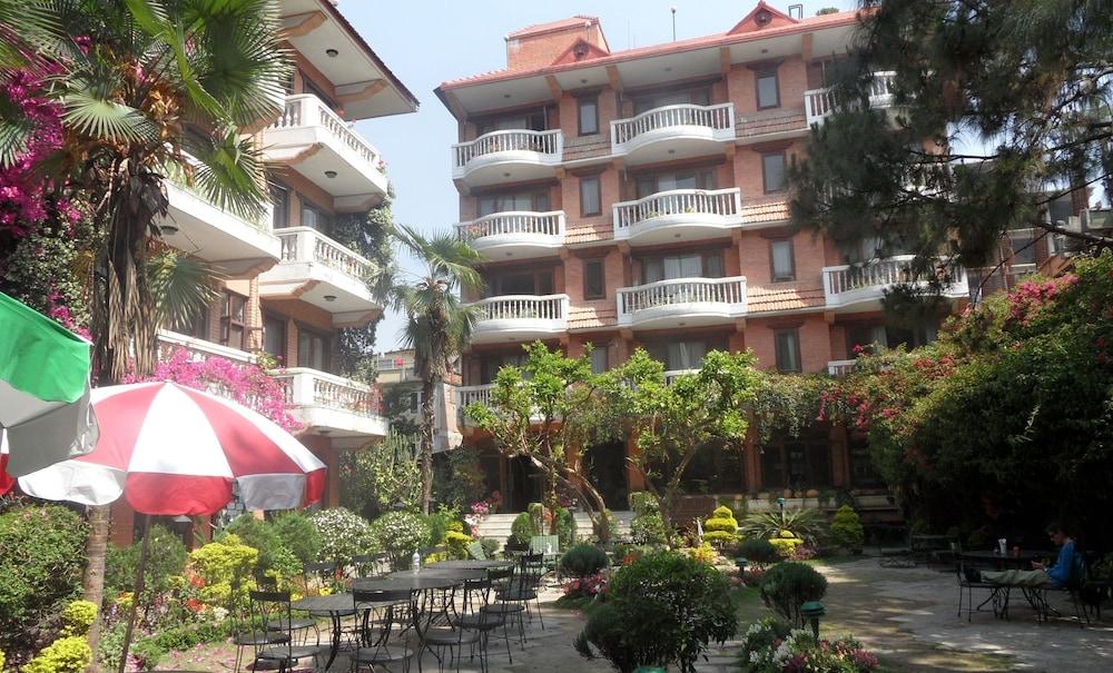 Nirvana Garden Hotel - Featured Image