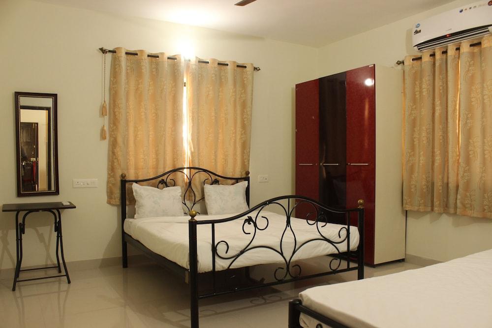 OYO 6237 Home Cozy 2BHK Candolim - Featured Image
