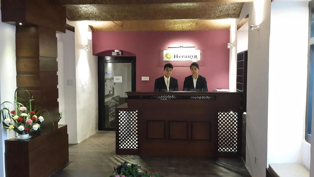 Hotel Heranya - Reception