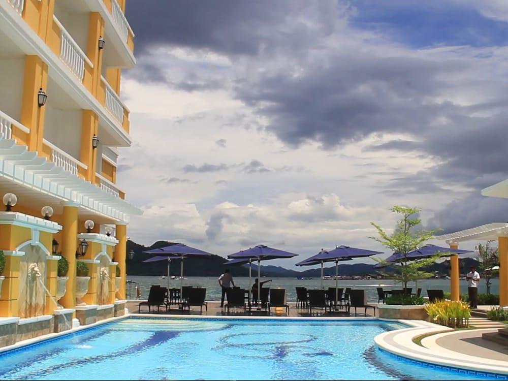 Sunlight Guest Hotel Coron - Outdoor Pool
