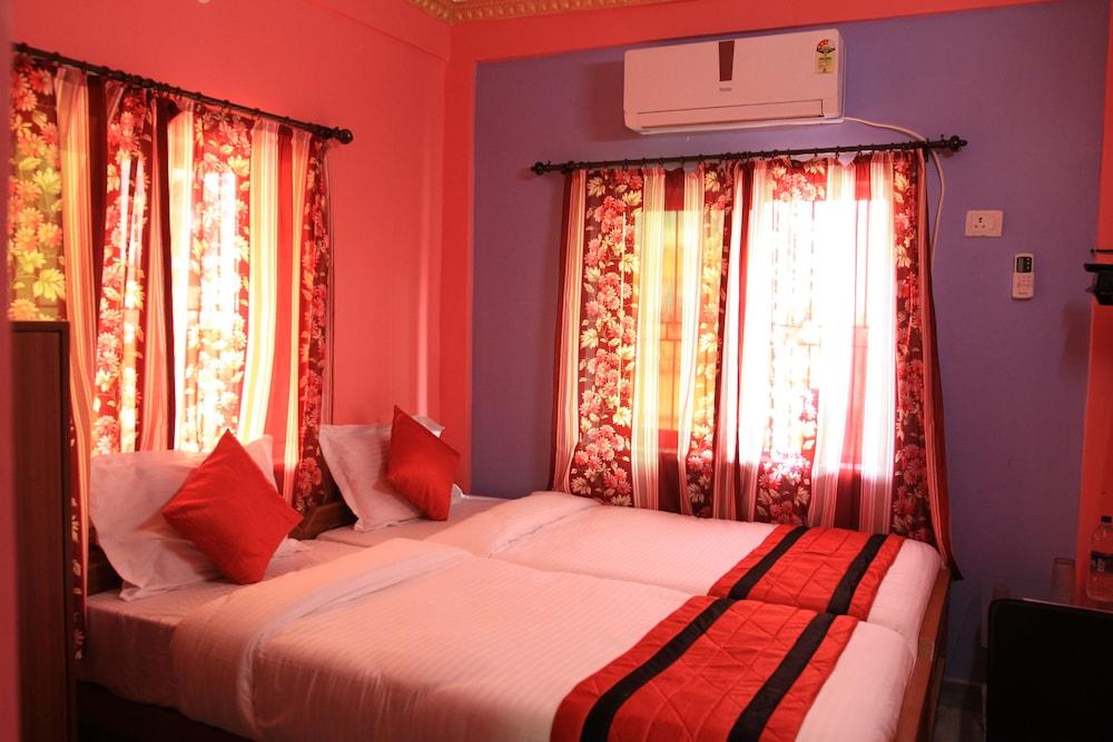 OYO 8079 Mukundapur - Room