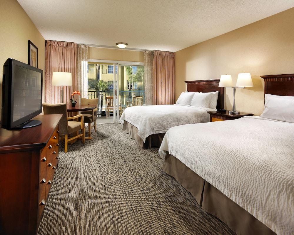 Anaheim Portofino Inn and Suites - Room