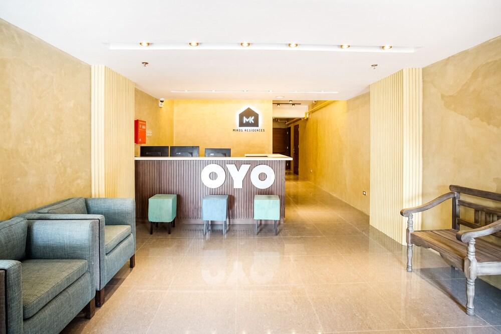 OYO 188 Mikos Residences Bonifacio - Reception