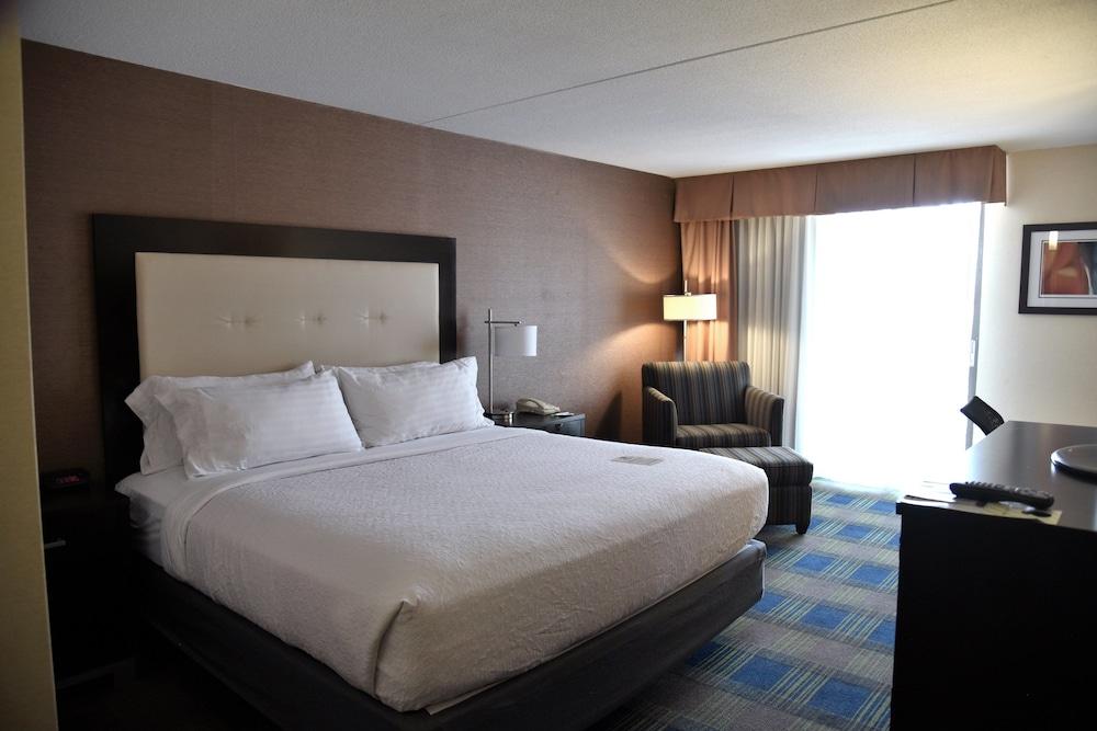Holiday Inn Akron West - Fairlawn, an IHG Hotel - Room