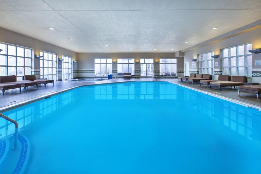 Hampton Inn & Suites Providence/Warwick-Airport - Indoor Pool