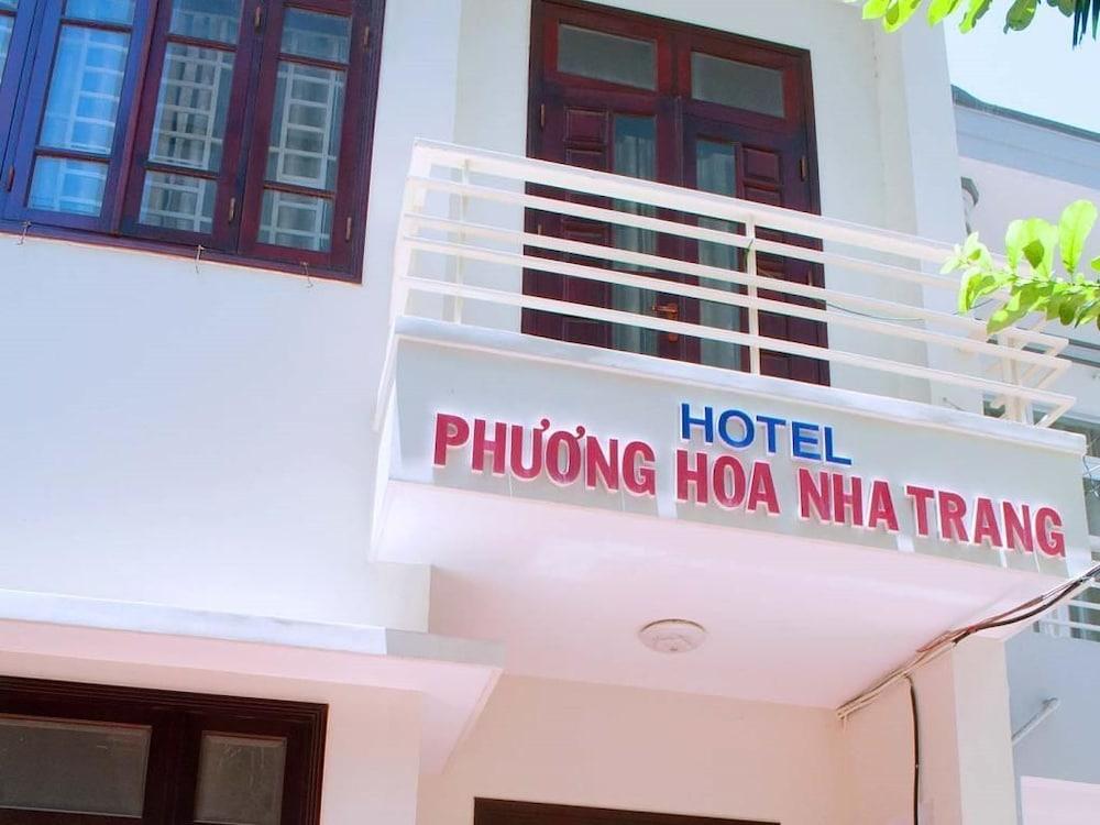 Phuong Hoa Hotel - Featured Image