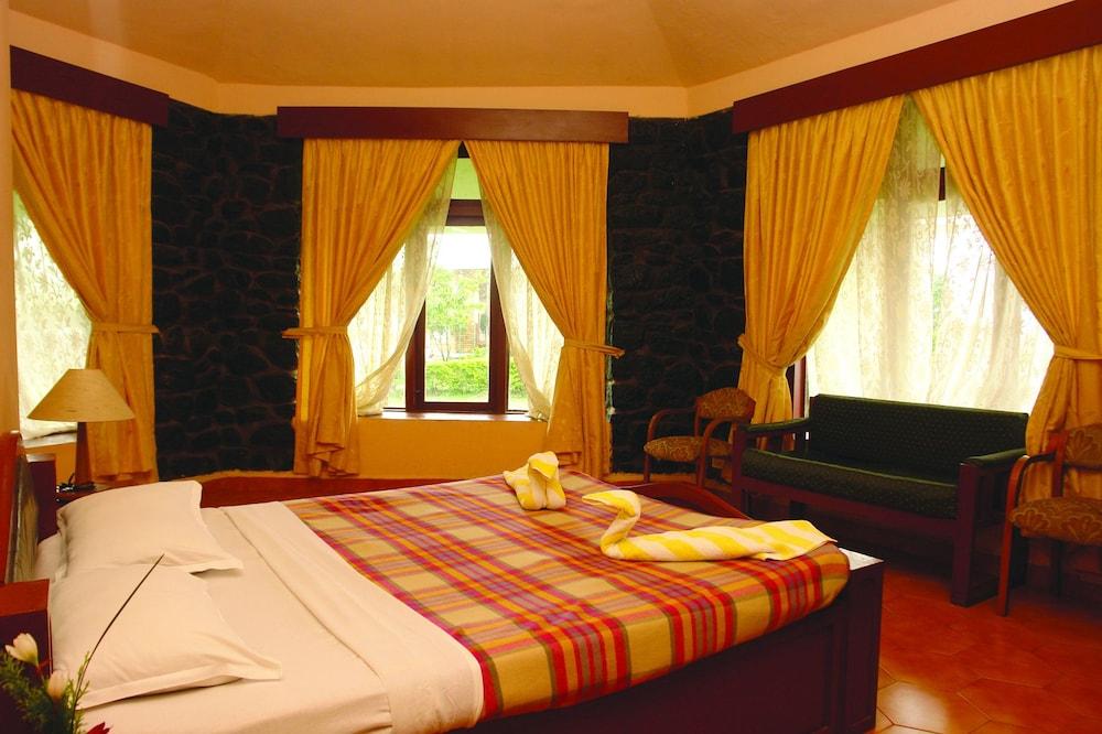 Thrisangu Haven Hill Resort - Room
