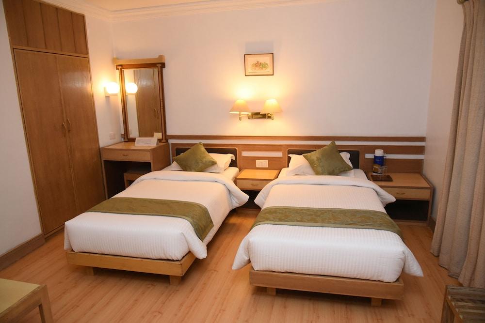 Hotel Padma - Room