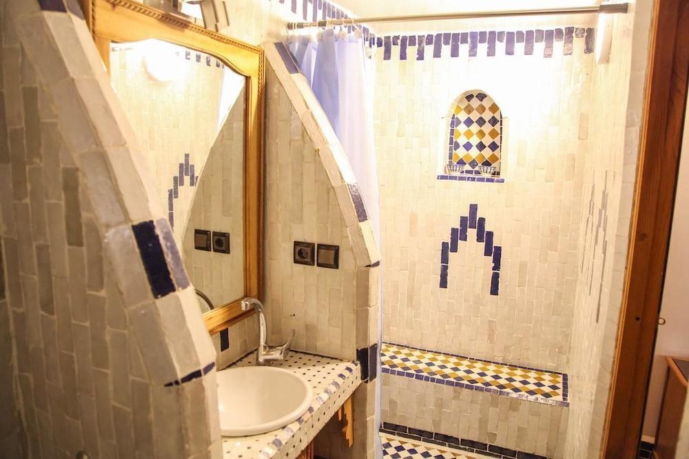 Riad Salma - Bathroom