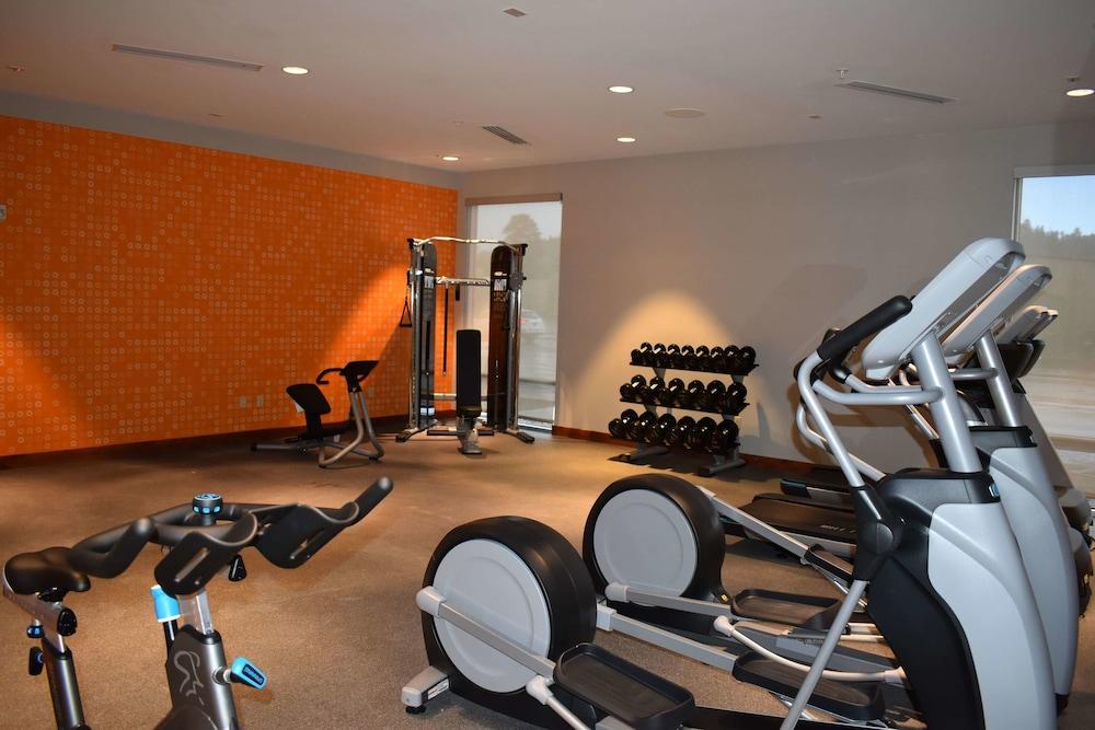 La Quinta Inn & Suites by Wyndham Flagstaff East I-40 - Fitness Facility