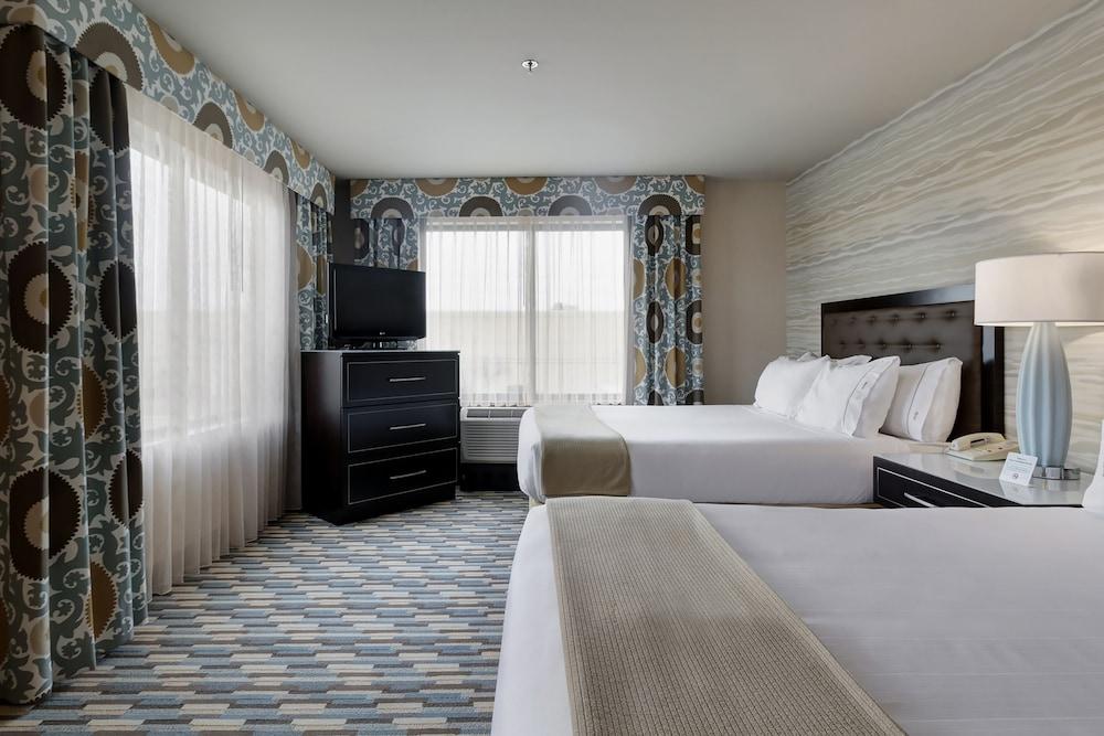 Holiday Inn Express Hotel & Suites Warwick-Providence (Arpt), an IHG Hotel - Room