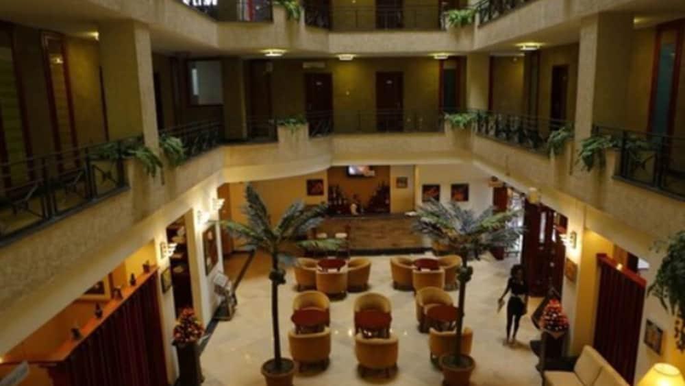 Wassamar Hotel - Lobby
