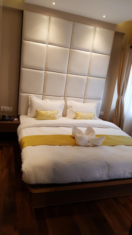 Hotel Bihani - Room