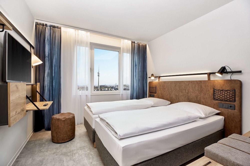 H2 Hotel München Olympiapark - Featured Image
