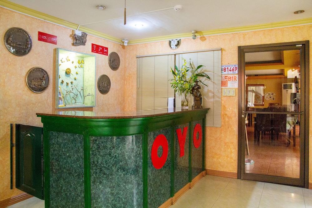 OYO 142 Golden Belle Apartelle & Suites - Reception