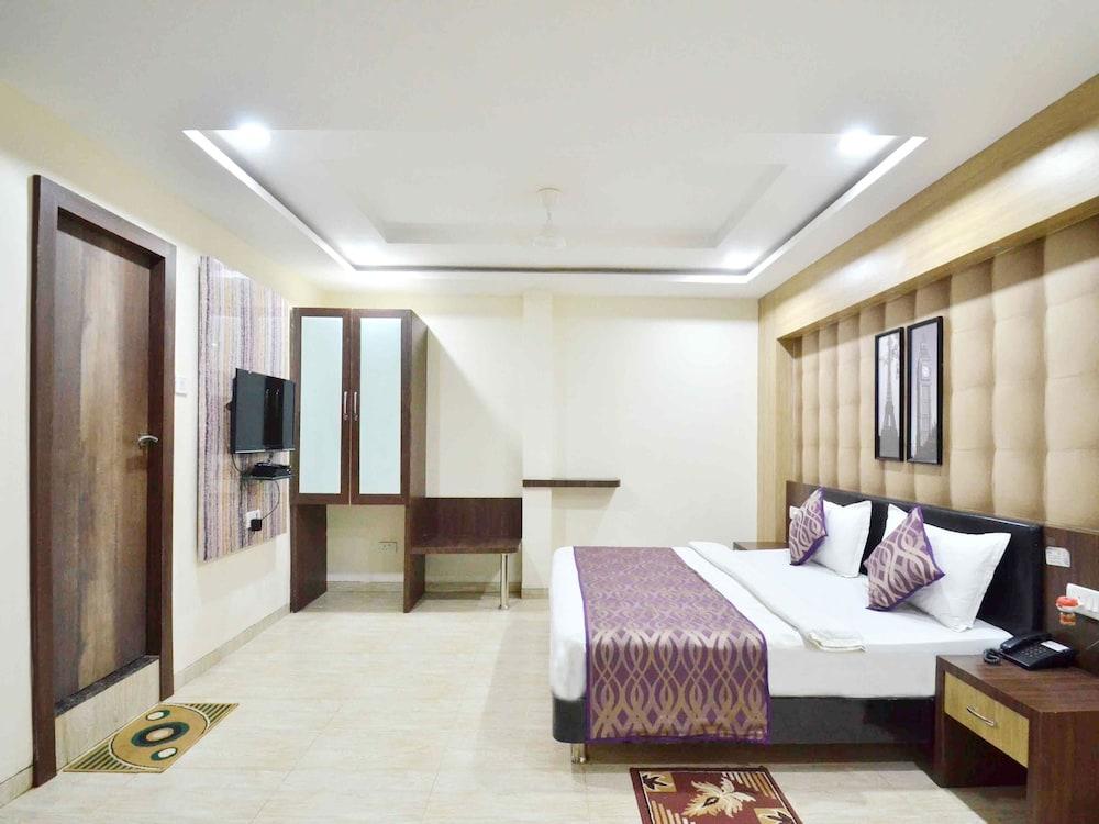 OYO 1290 Hotel Prashant - Room