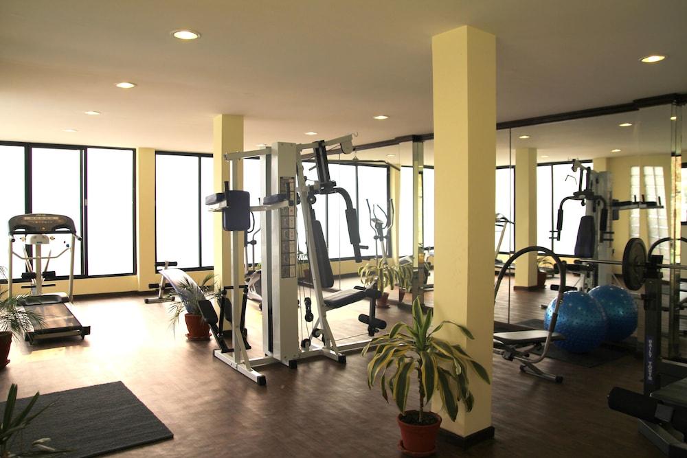 Swayambhu Hotels and Apartments - Gym