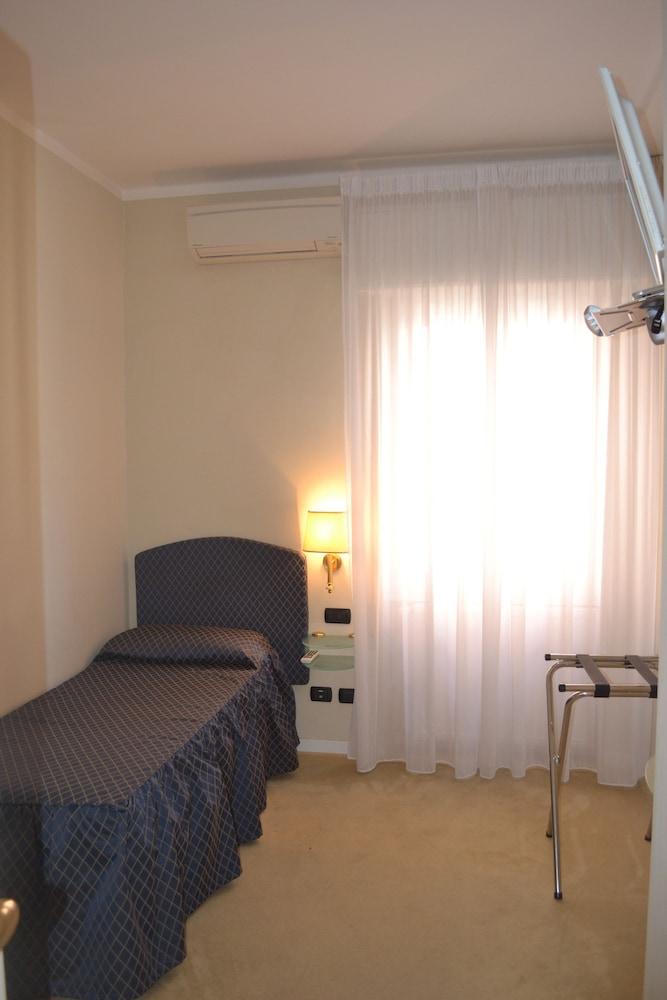 Hotel Il Gatto - Room