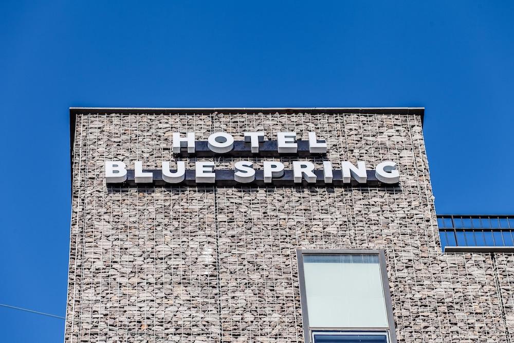 Bluespring Boutique Hotel - Exterior detail