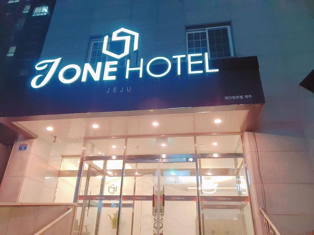 Jone Hotel - Front of Property - Evening/Night
