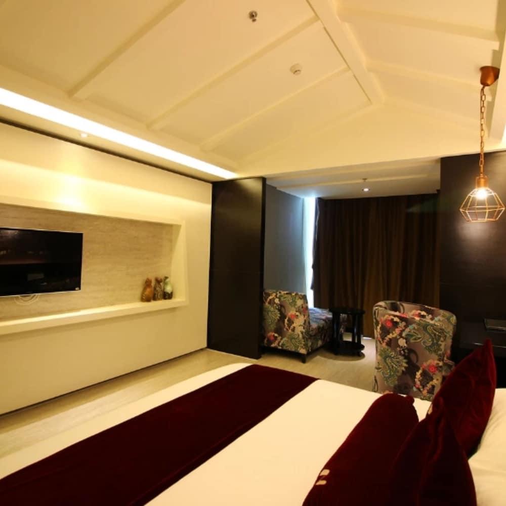 Grand Nest Hotel Zhuhai - Room
