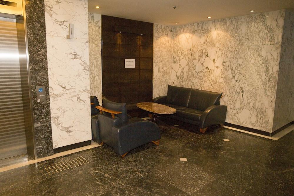 Diamond Hotel Busan - Lobby Sitting Area