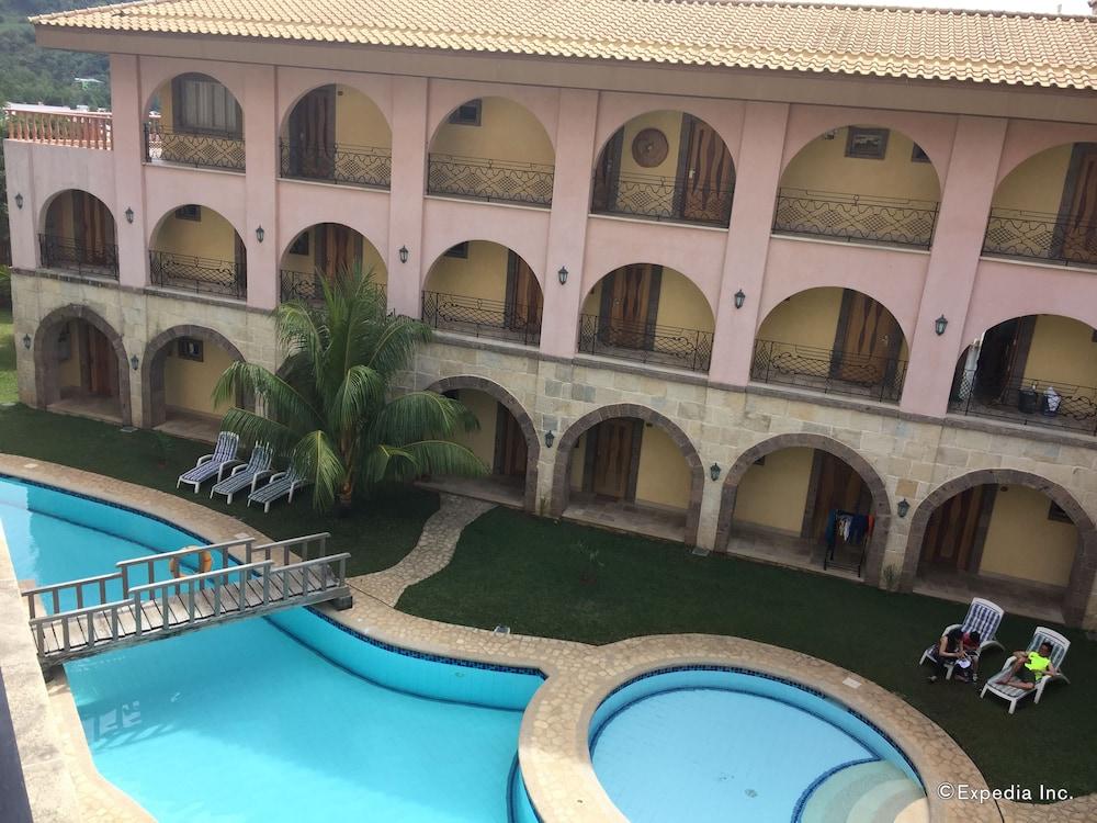 Corto del Mar Hotel - Featured Image