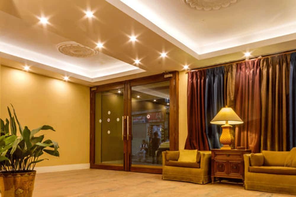 Hotel Jagat - Interior