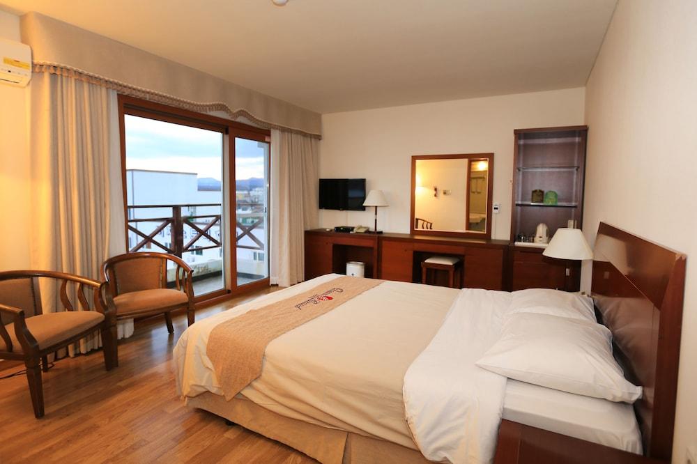 Ocean Grand Hotel - Room