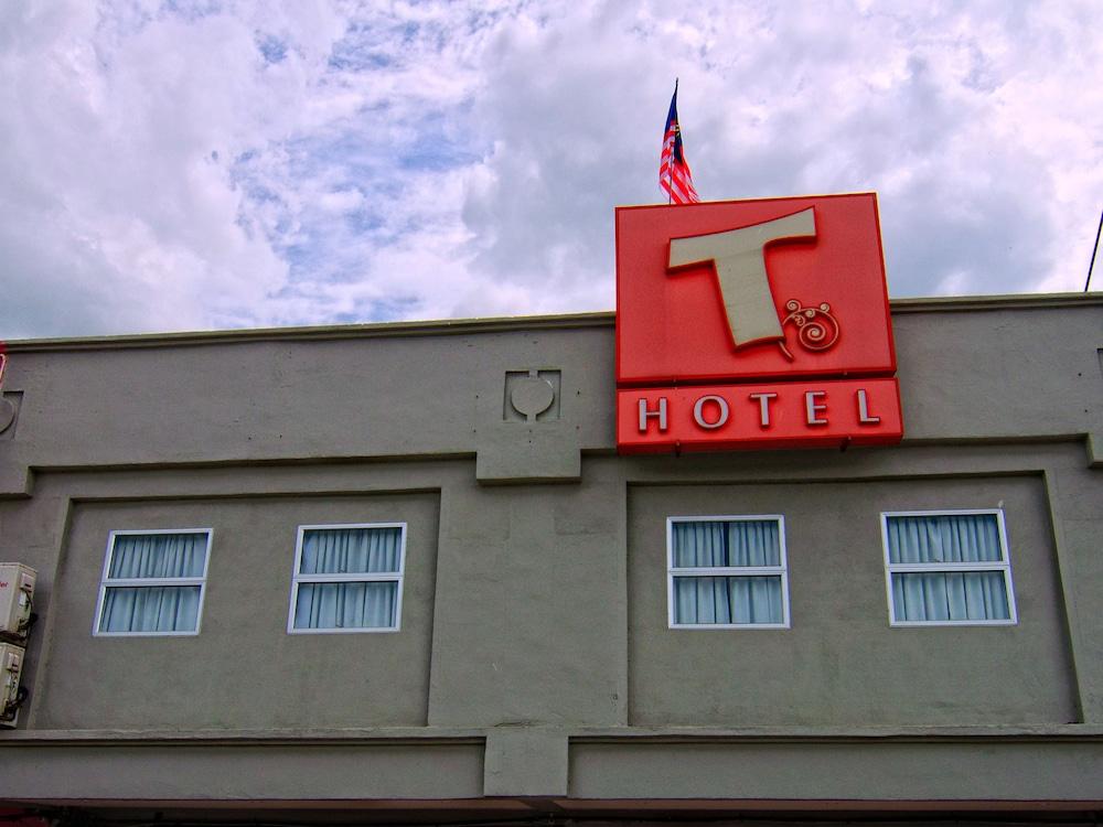 T Hotel Tandop - Featured Image