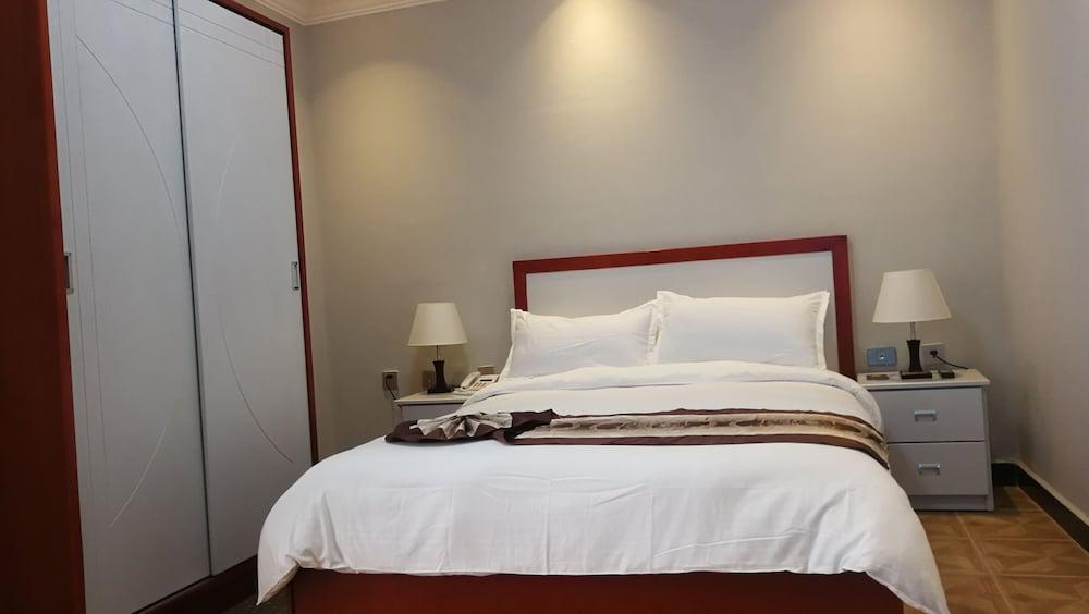 Lan Tian International Hotel - Room