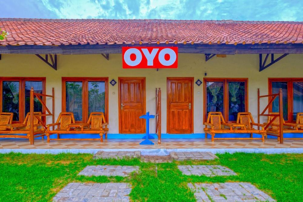 OYO 1871 Surfers Inn Lombok - Exterior