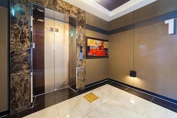 Mu Plus Hotel - Hallway