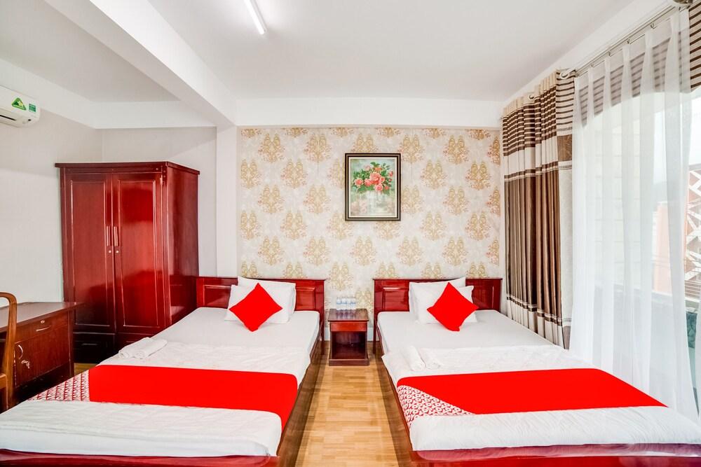OYO 576 Nhat Hoa Hotel - Room