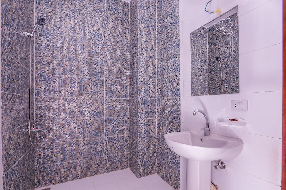 Magawish Luxury Duplex House - Bathroom