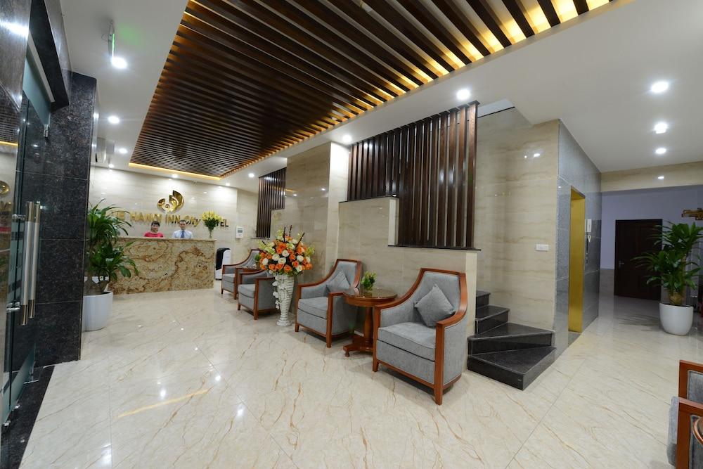 Blue Hanoi Inn City Hotel - Lobby Sitting Area